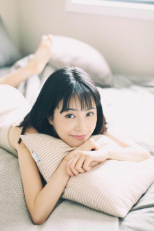 19岁女RAPPER潮水欢迎你